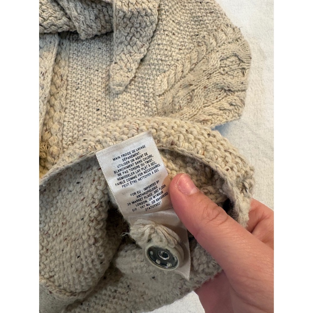 Anthropologie Far Away From Close Hooded Cable Knit Capelet Oatmeal Beige Medium - Picture 5 of 6